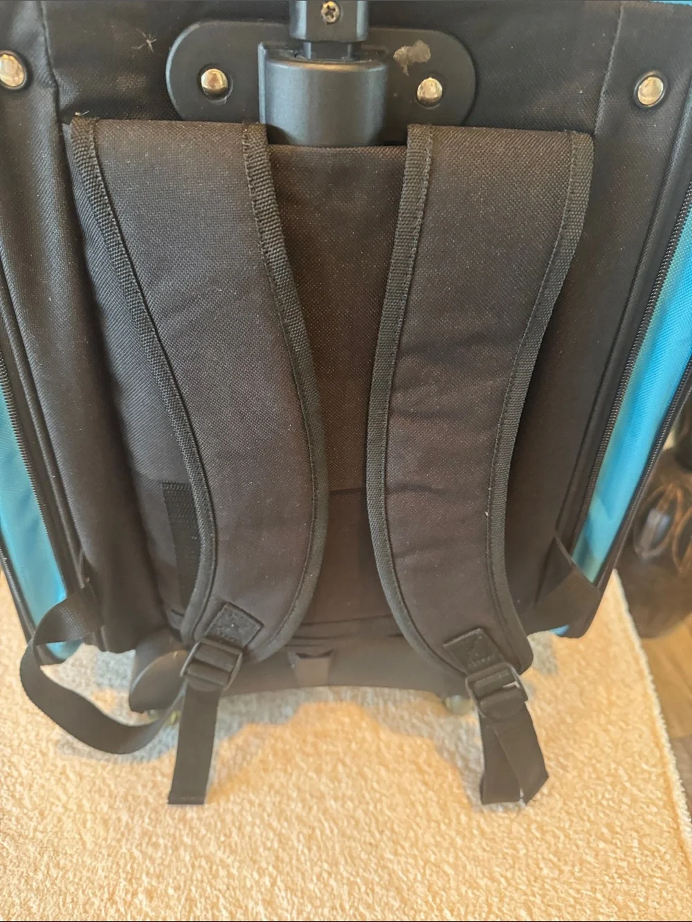 Pet Gear Blue and Black Soft-Sided Pet Carrier Backpack